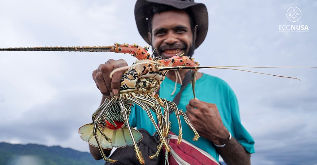 Pesona Pulau Um dan Semangat Konservasi Masyarakat Kampung&nbsp;Malaumkarta