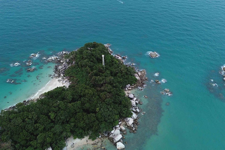 Lumba-lumba dan Masyarakat Pesisir Pulau&nbsp;Bangka