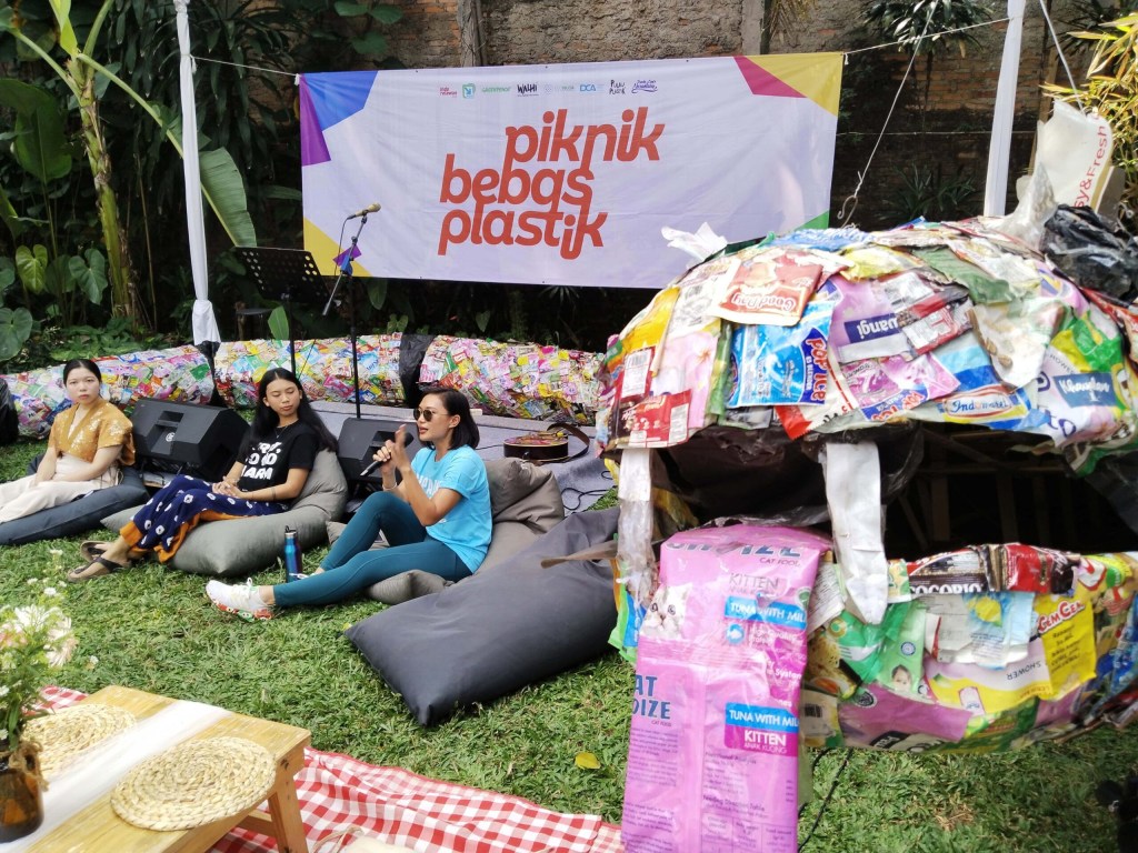 Permainan Asyik di Piknik Bebas&nbsp;Plastik