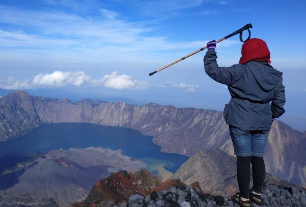 Sampah Jadi Tantangan Misi “Pendakian Kelas Dunia” Gunung&nbsp;Rinjani